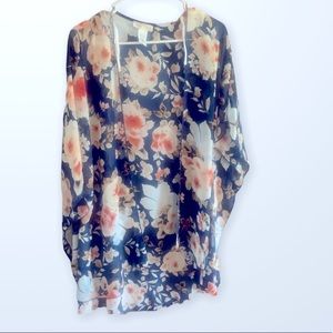 EMORY PARK FLORAL PRINT SHEER CHIFFON KIMONO CARDIGAN CAPE  PLUS XL BARELY WORN